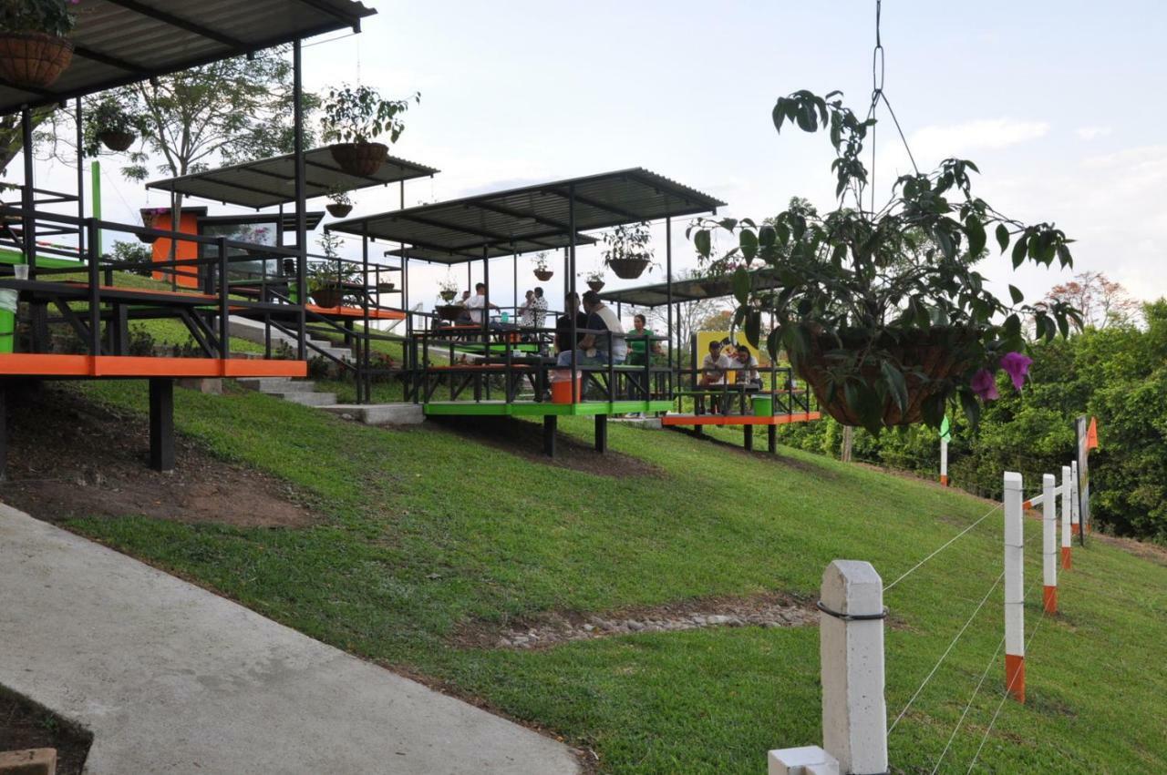 Glamping - Calochorno Hotel Alcalá Eksteriør billede